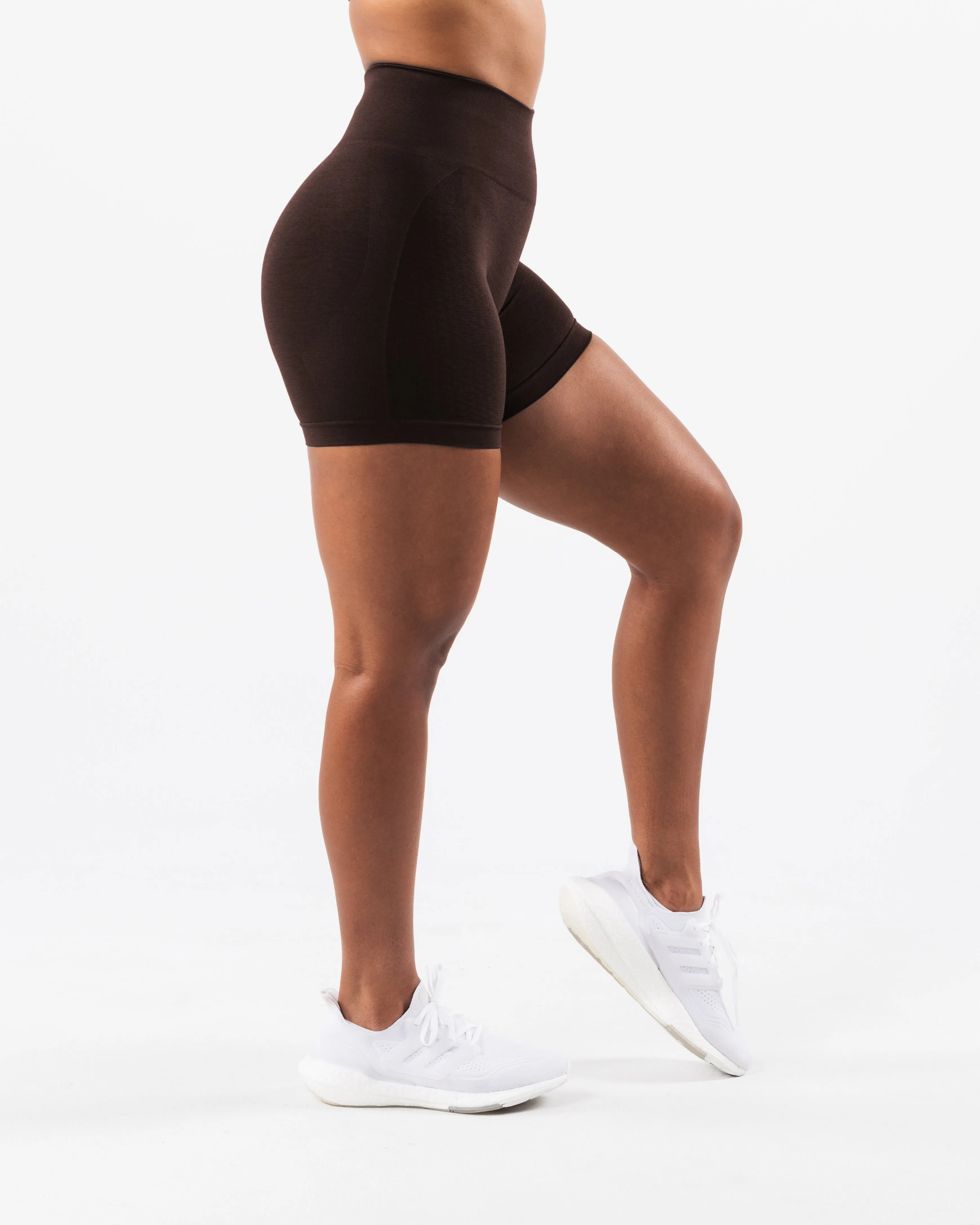 Amplify Contour Short 5 - Cashmere