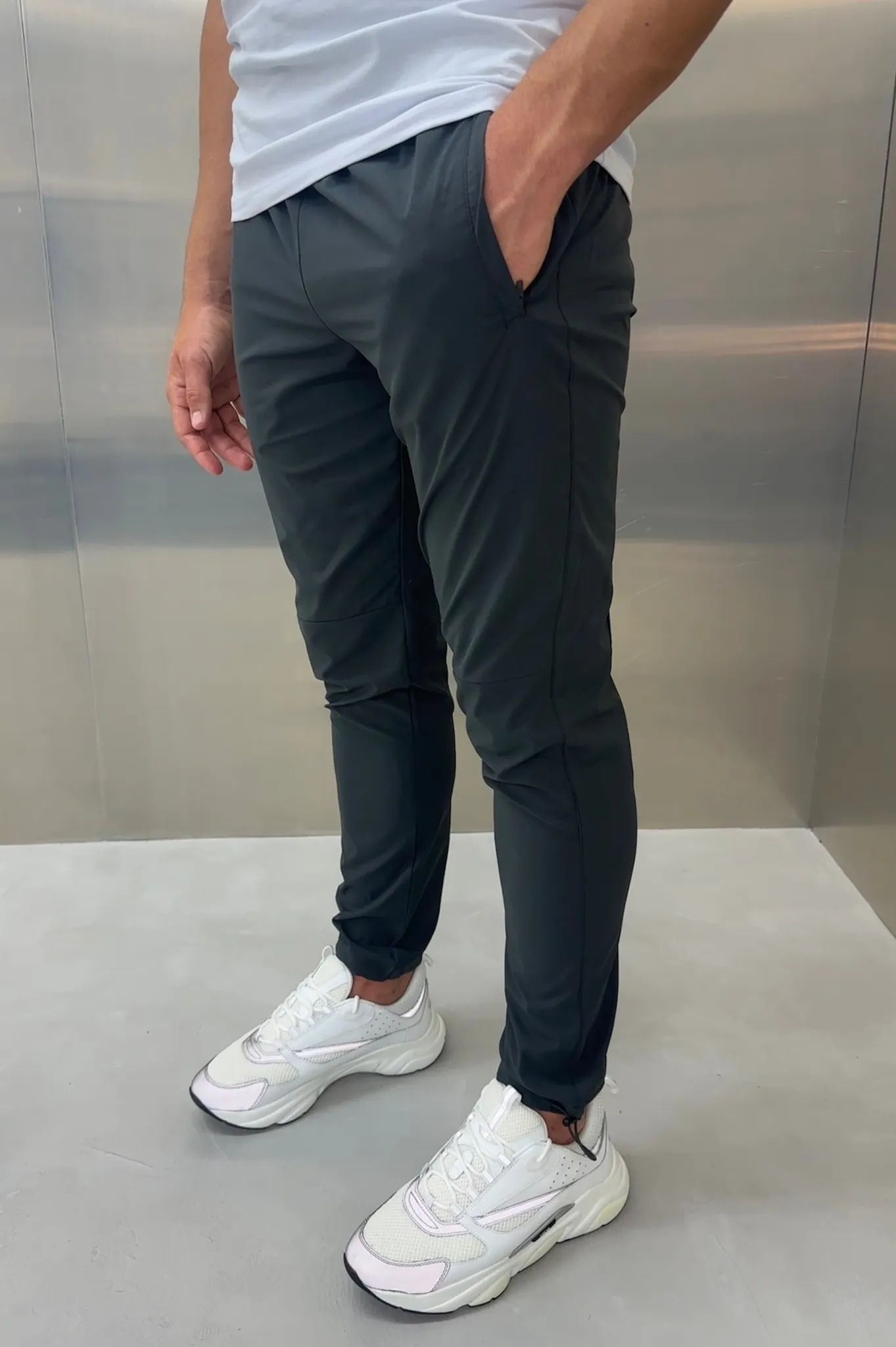 Capo TECH Pant - Charcoal