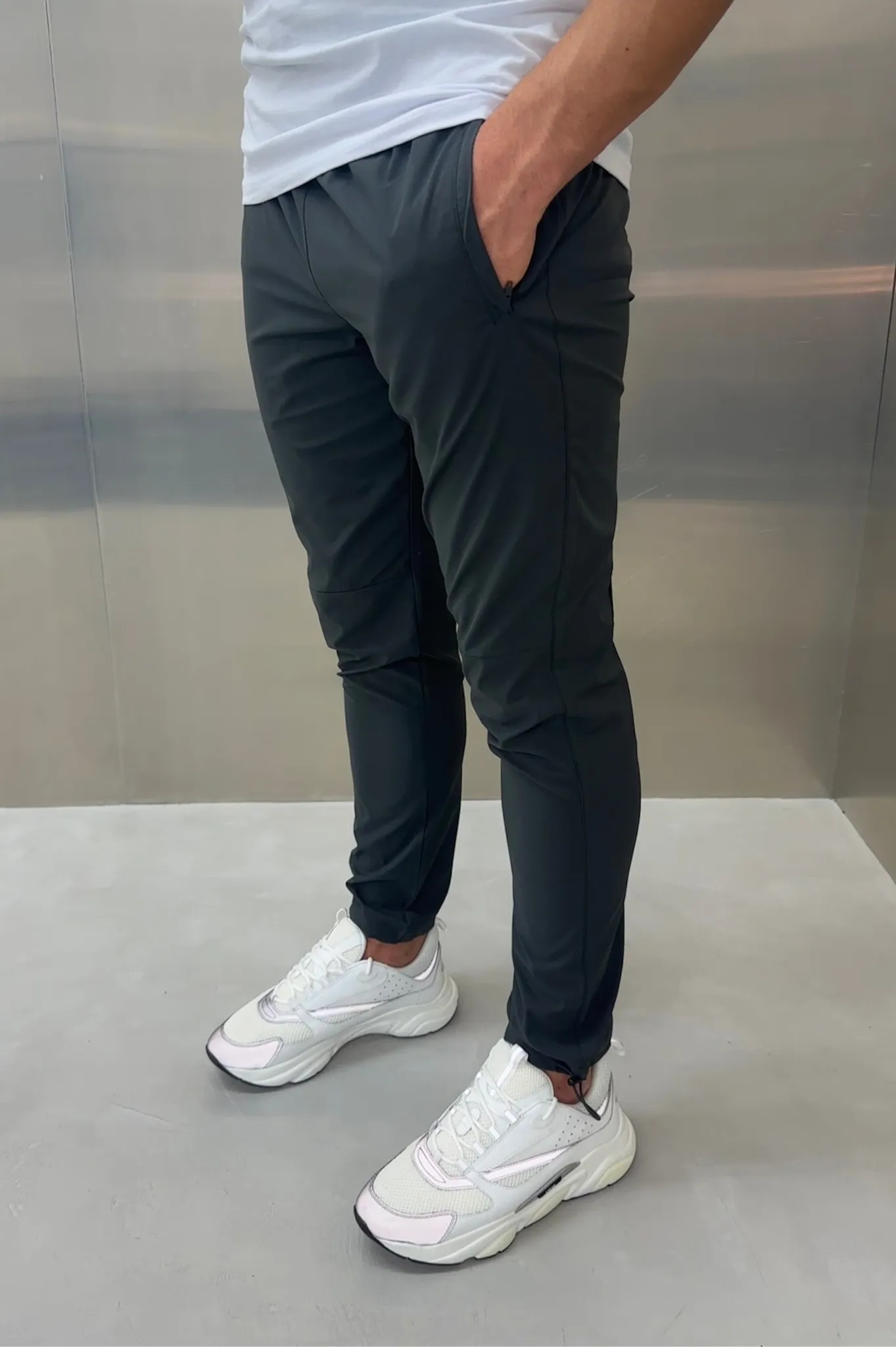 Capo TECH Pant - Charcoal