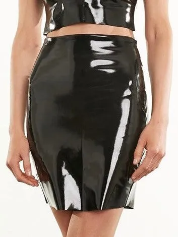 COMMANDO Faux Patent Leather Mini Skort