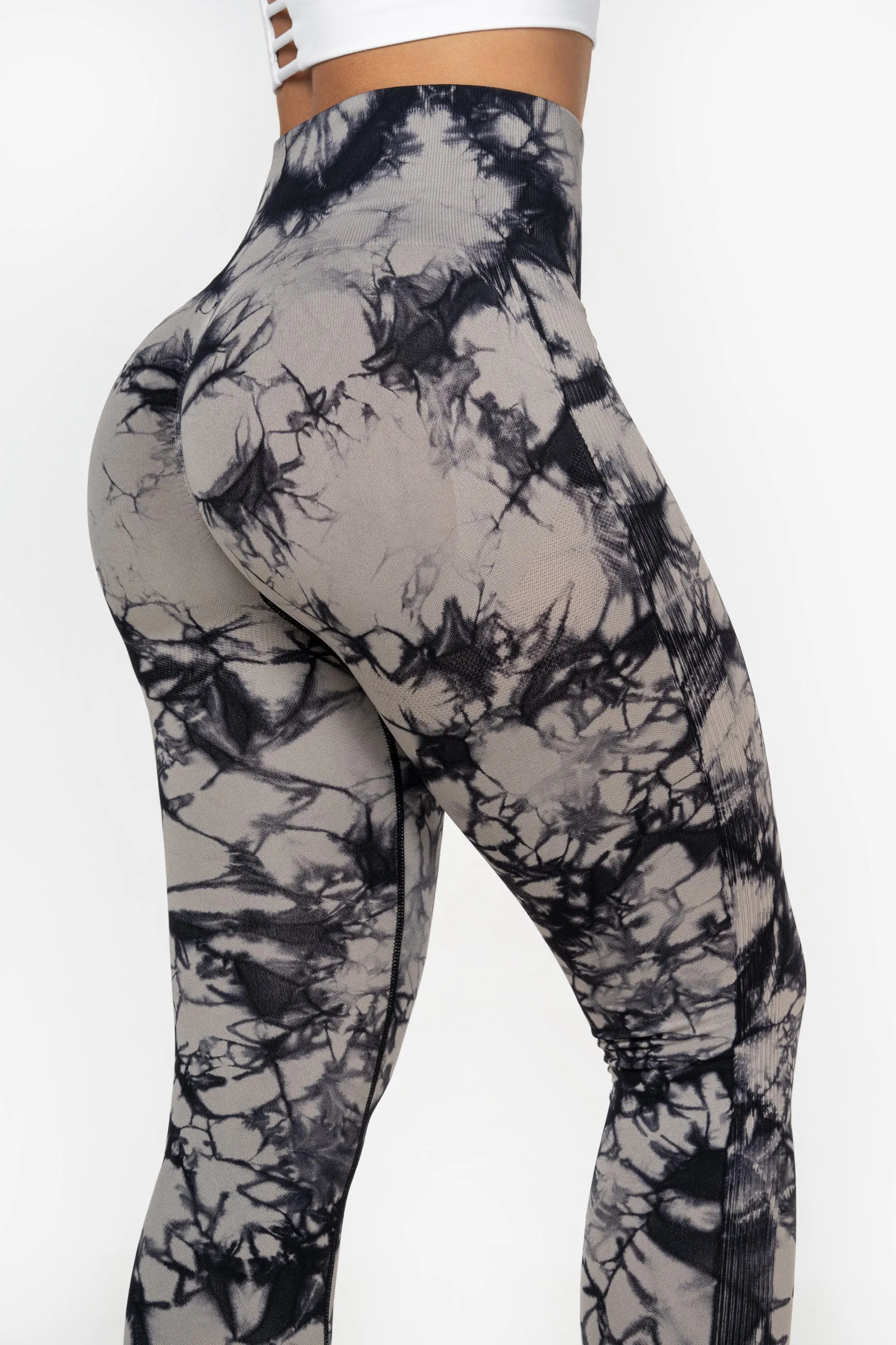 Grey Tie Dye Scrunch Leggings