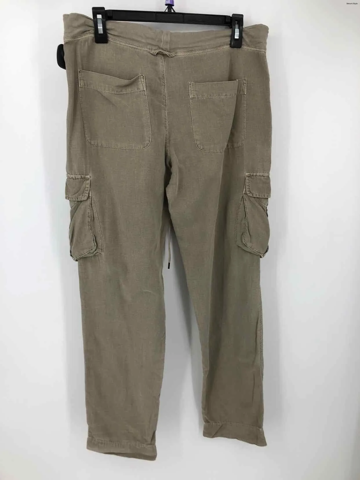 JAMES PERSE Olive Cargo Size 2  (XS) Pants