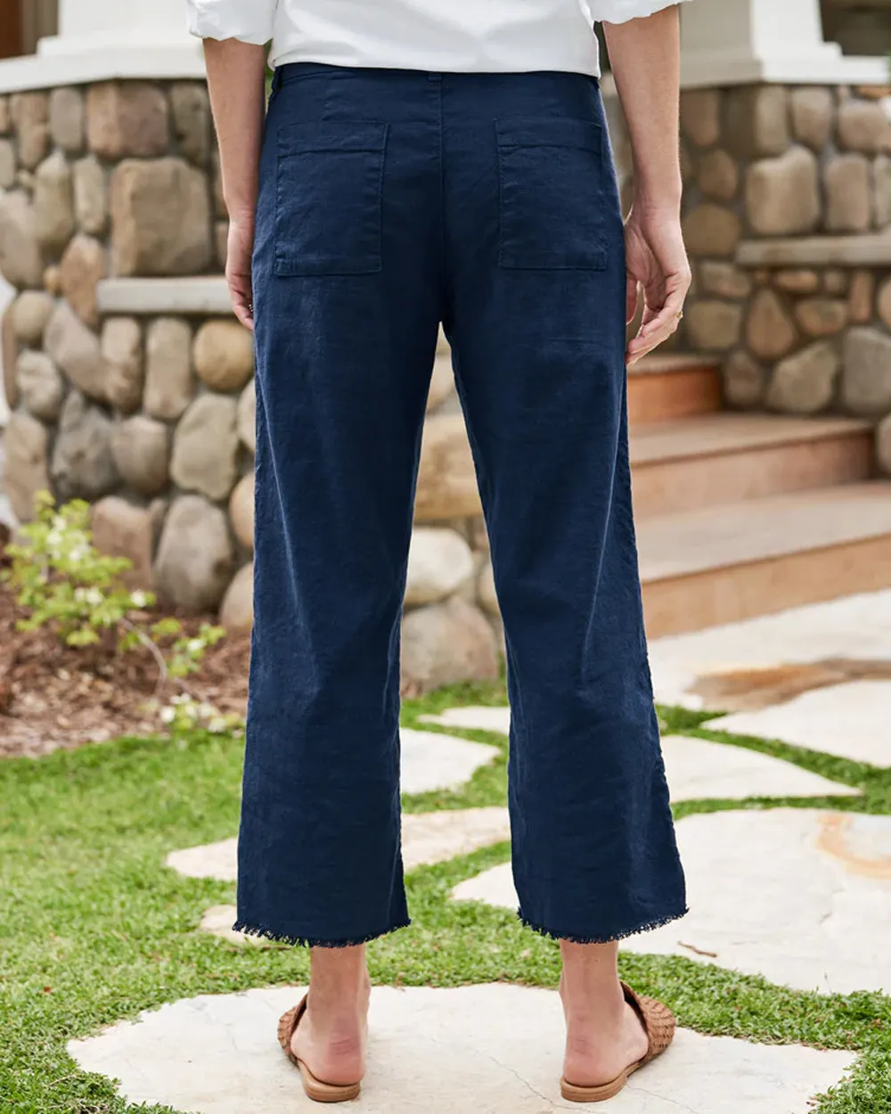 Kinsale Linen Trouser in Navy