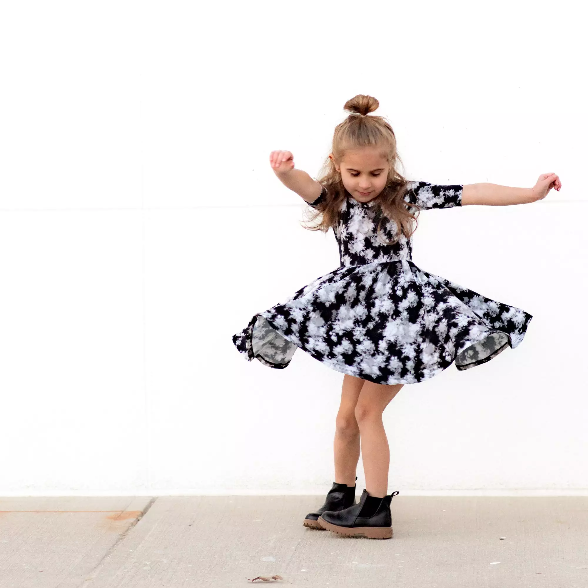 MID SLEEVE TWIRL DRESS- Black Tie Dye