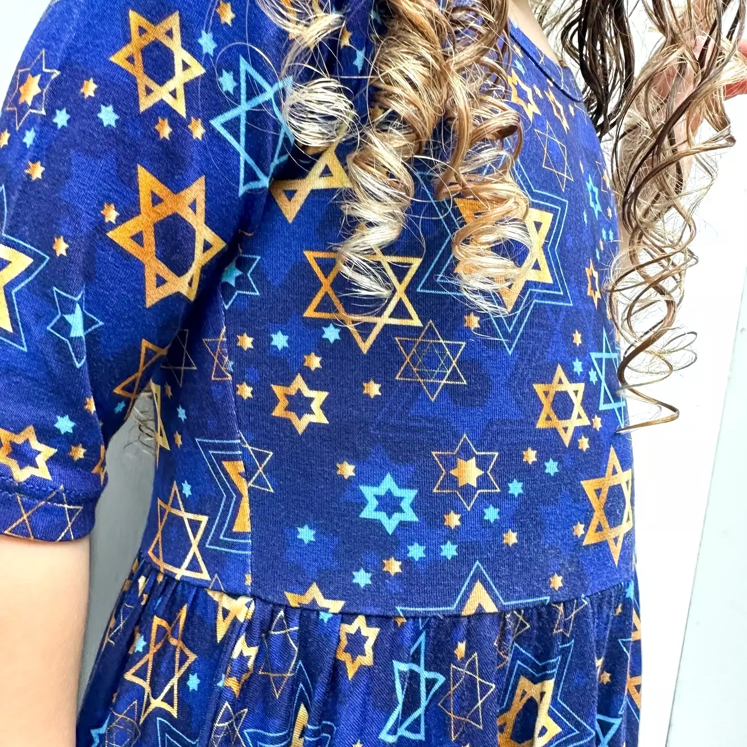 MID SLEEVE TWIRL- Chanukkah