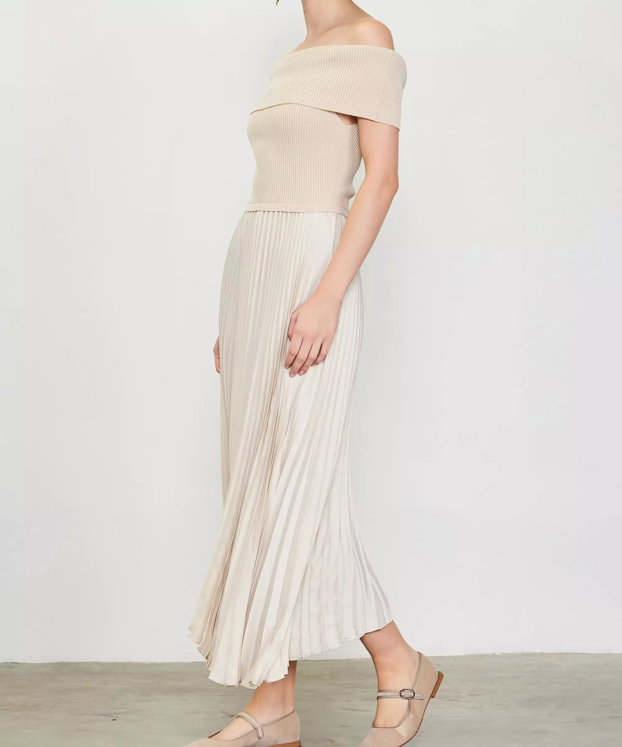 Off Shoulder Rib Dress with Pleated Skirt - Ivory