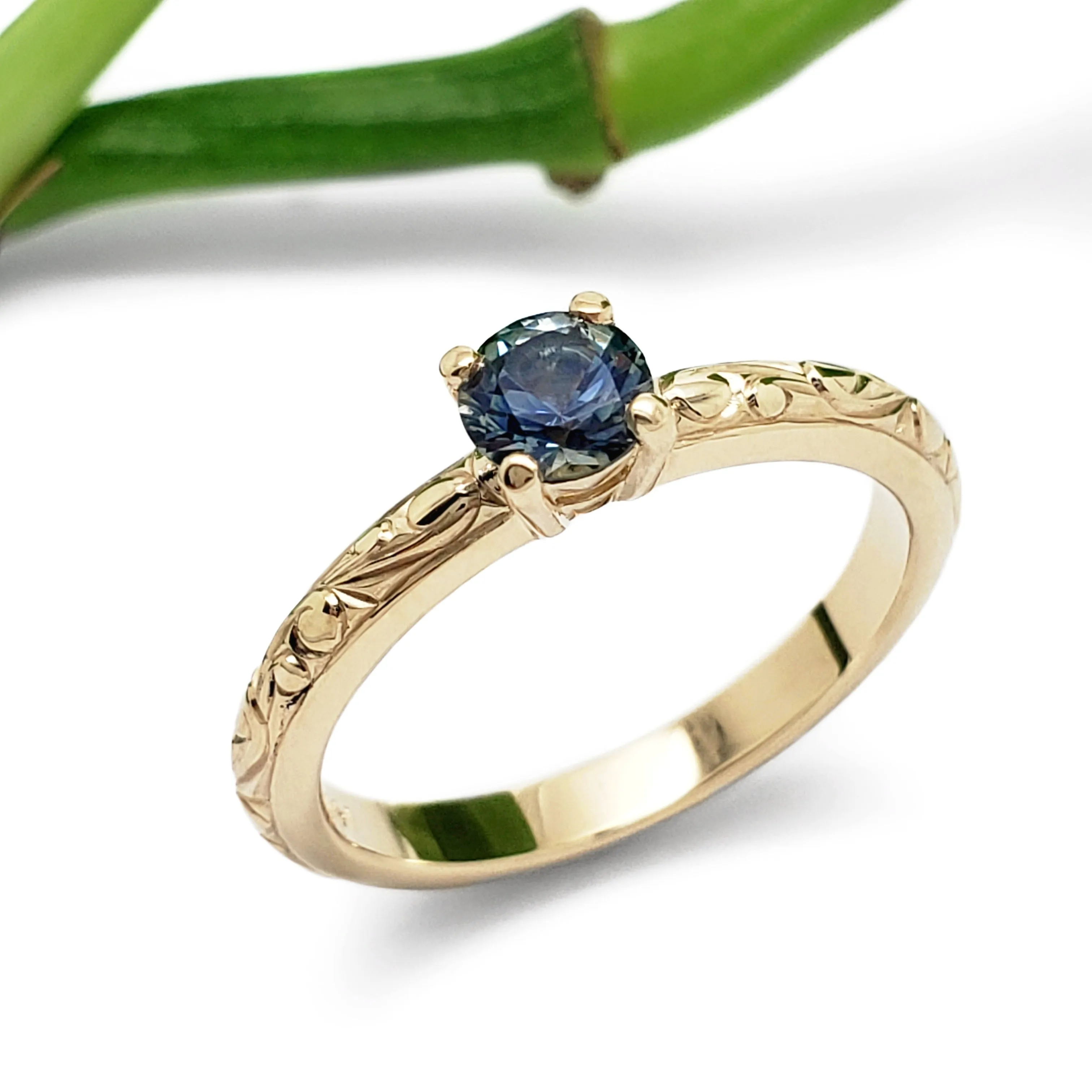 Scroll Willow | Blue Sapphire