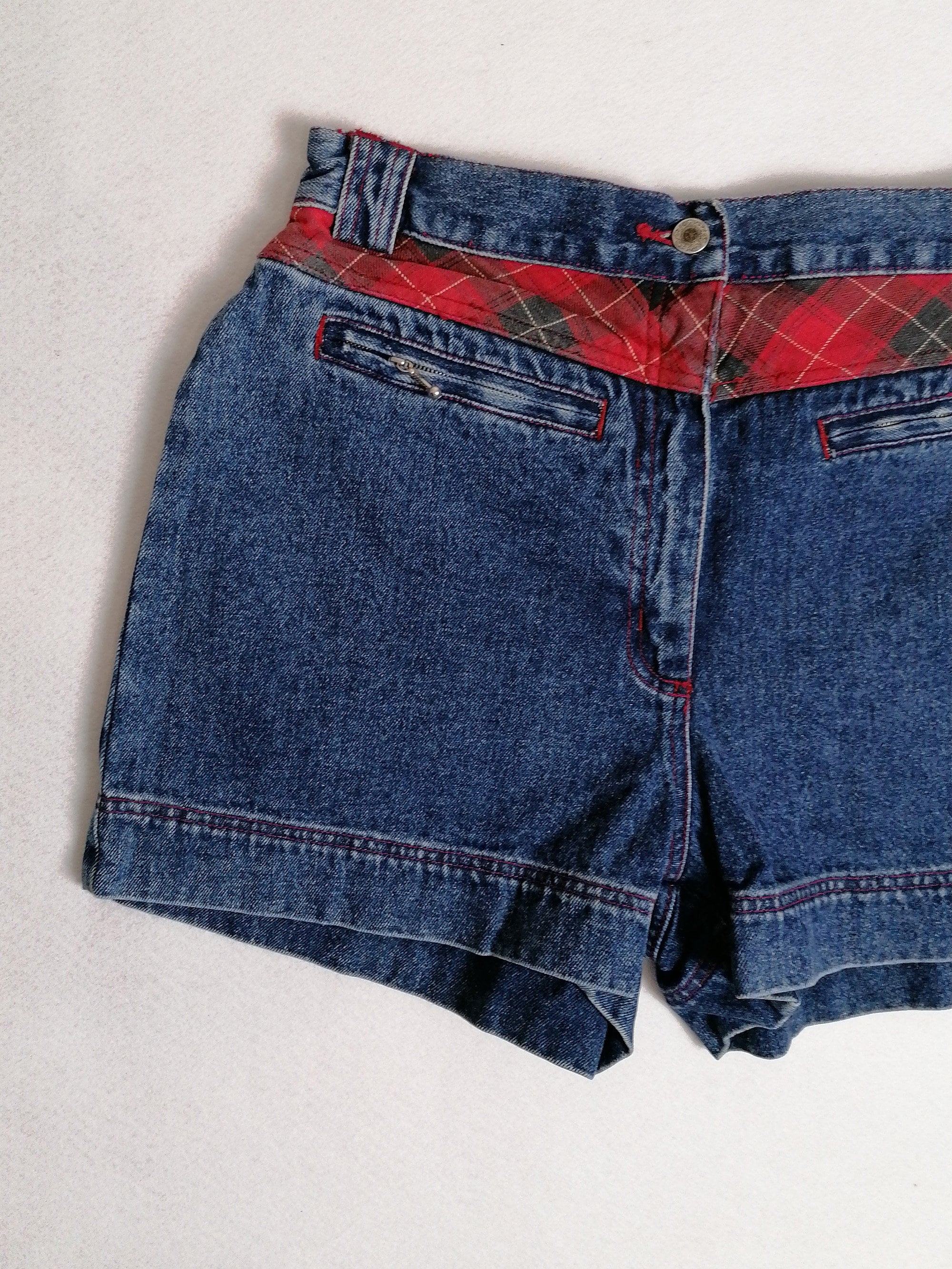 Teddy Patch Denim Shorts - size L