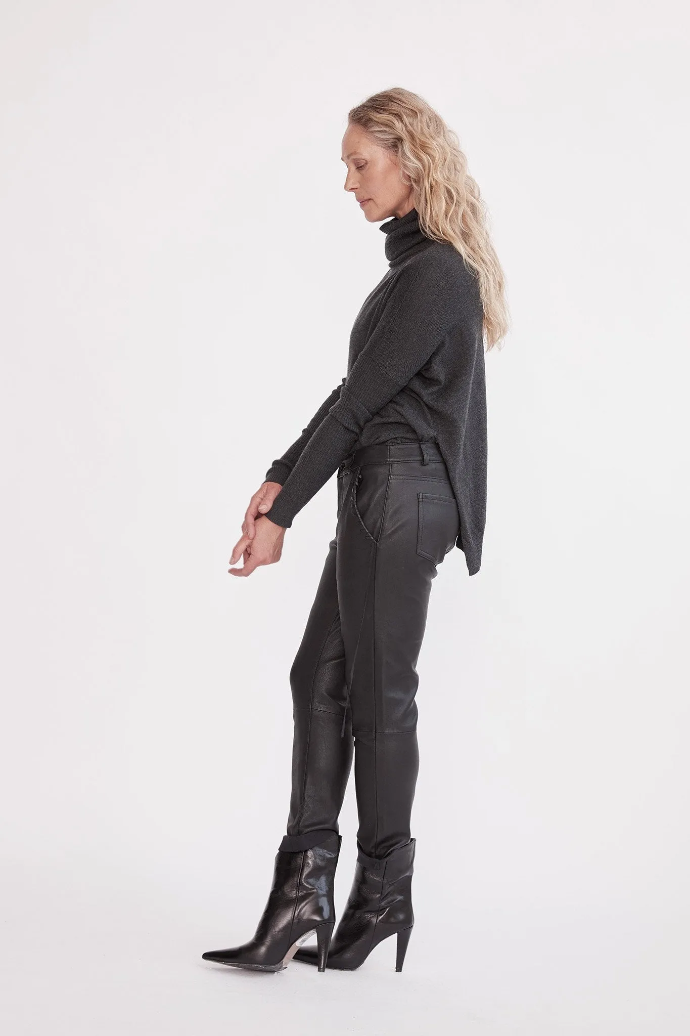 The Bondi Slouch Pant Black Stretch Leather