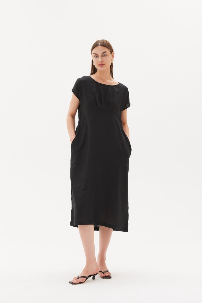 Tirelli - Tie Back Pleat Dress - Black